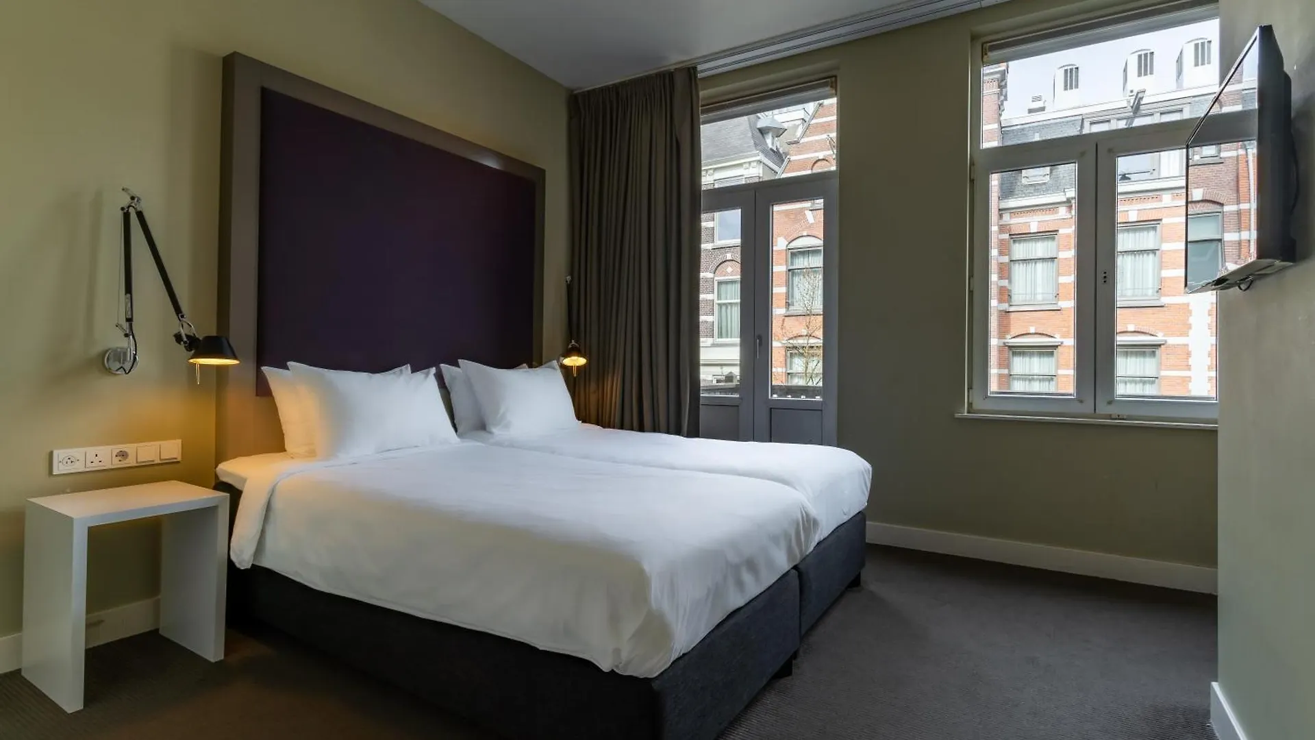 Hotel Roemer Amsterdam 4*,  Nederland