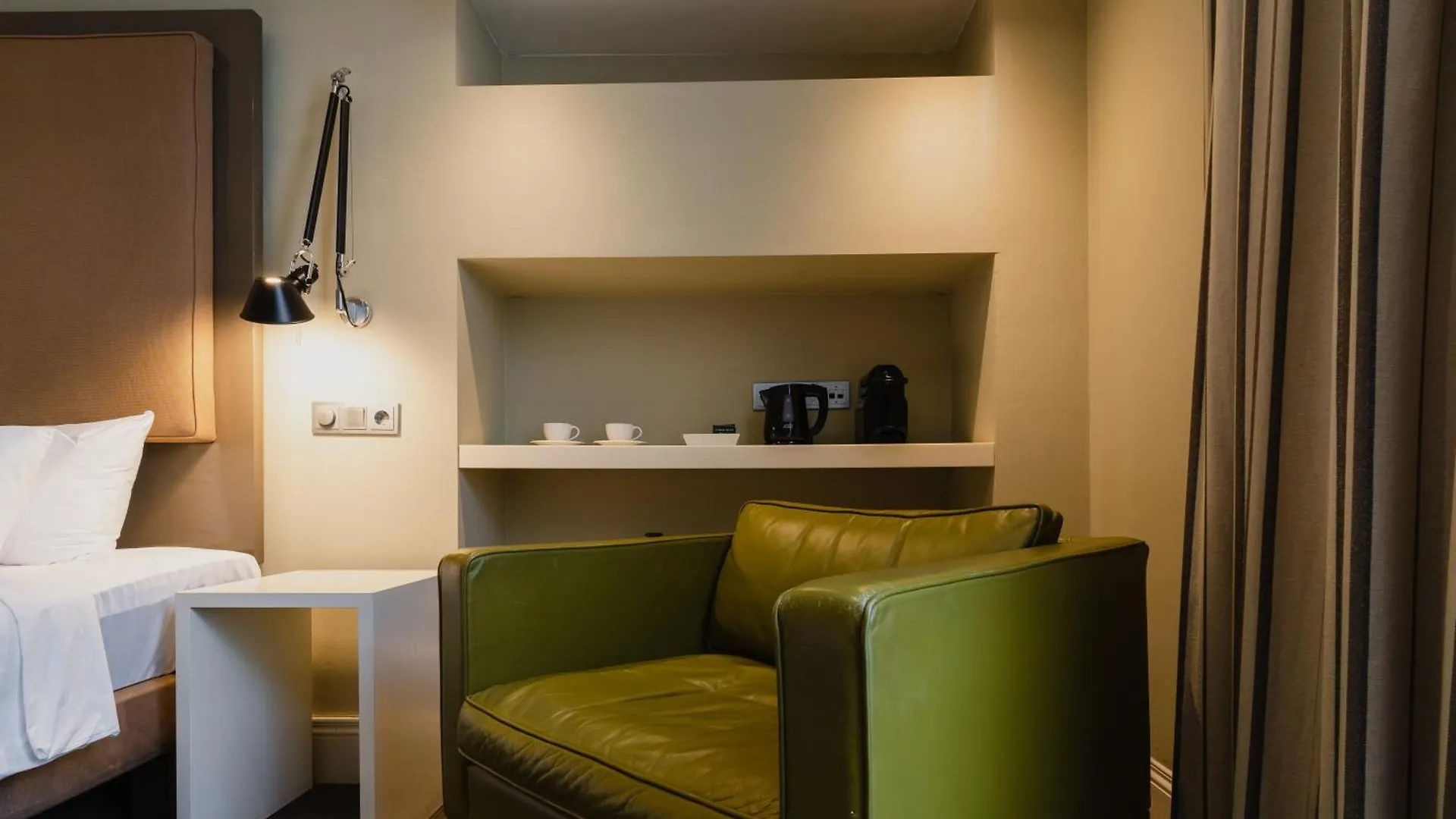 Hotel Roemer Amsterdam 4*,  Pays-Bas